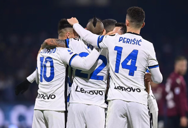  勇士vs火箭直播在线观看 